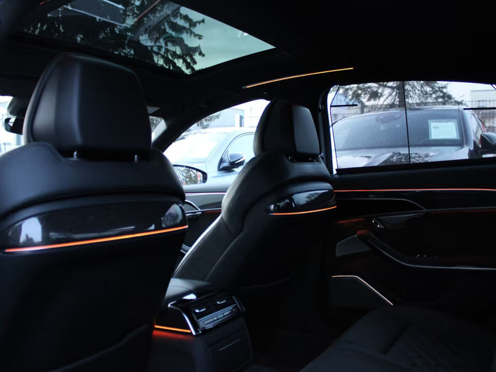 Audi S8