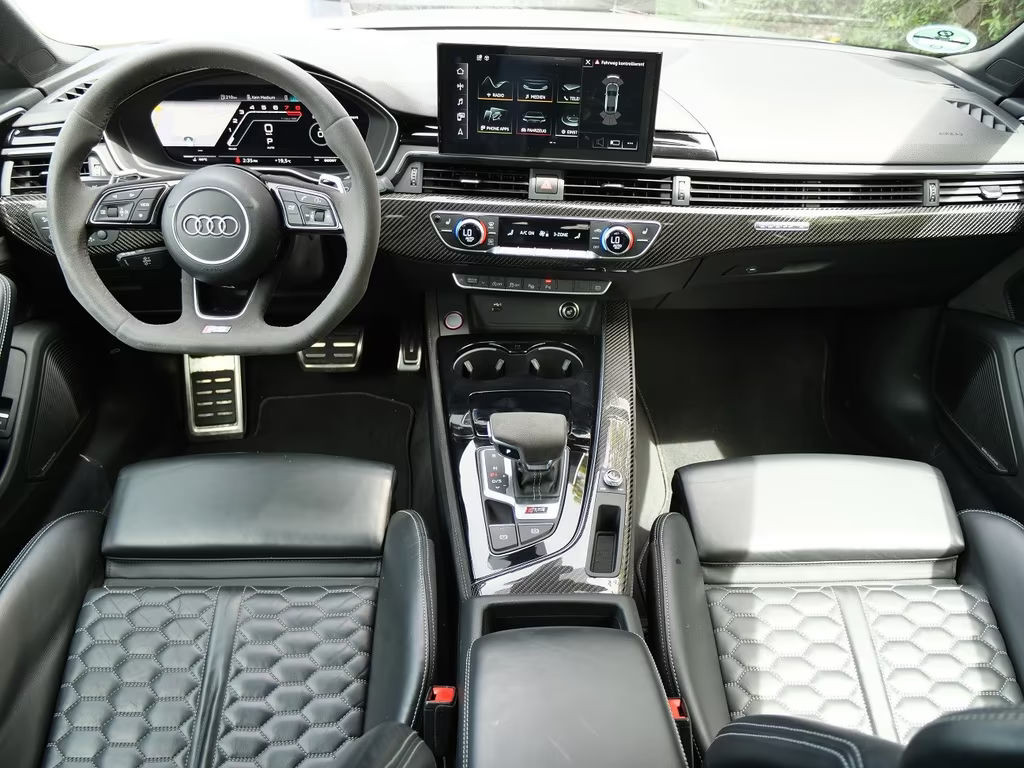 Audi RS5