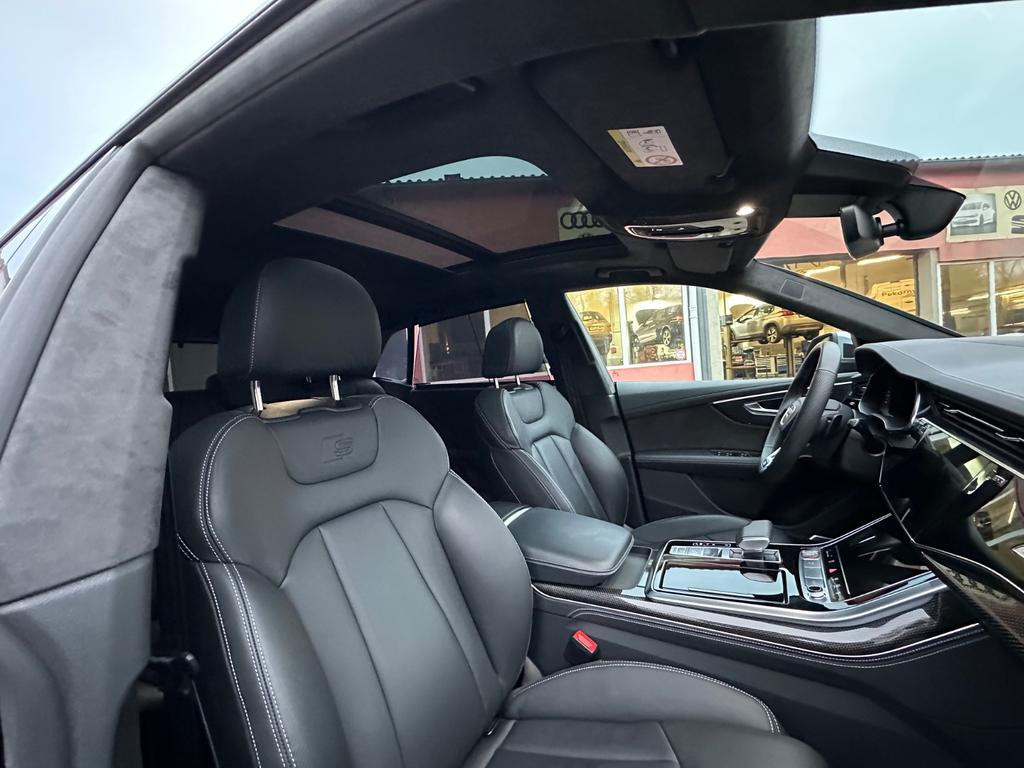 Audi SQ8