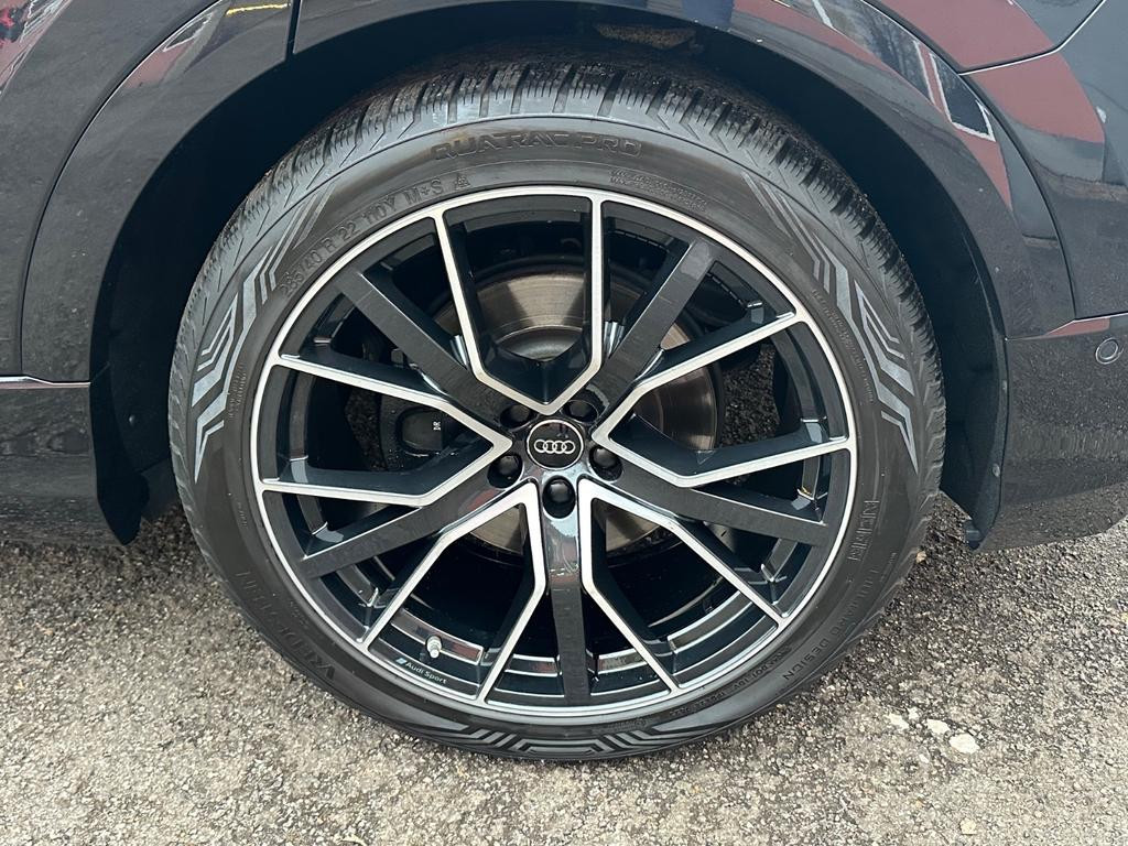 Audi SQ8