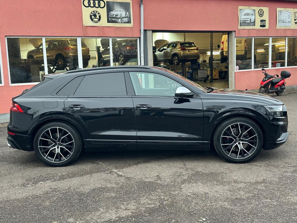 Audi SQ8