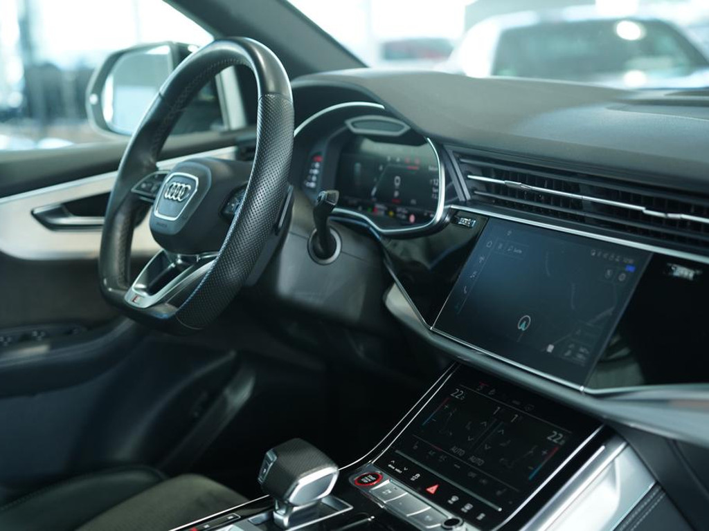 Audi SQ8