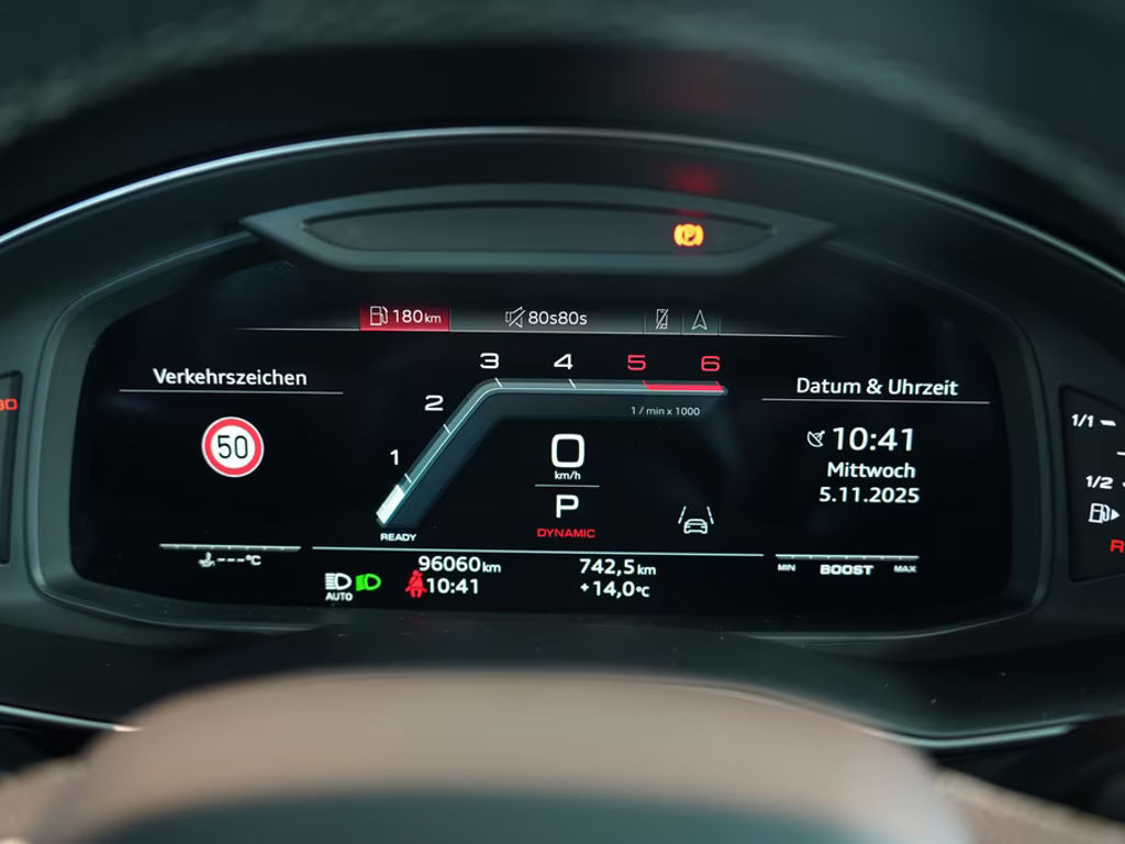 Audi SQ8