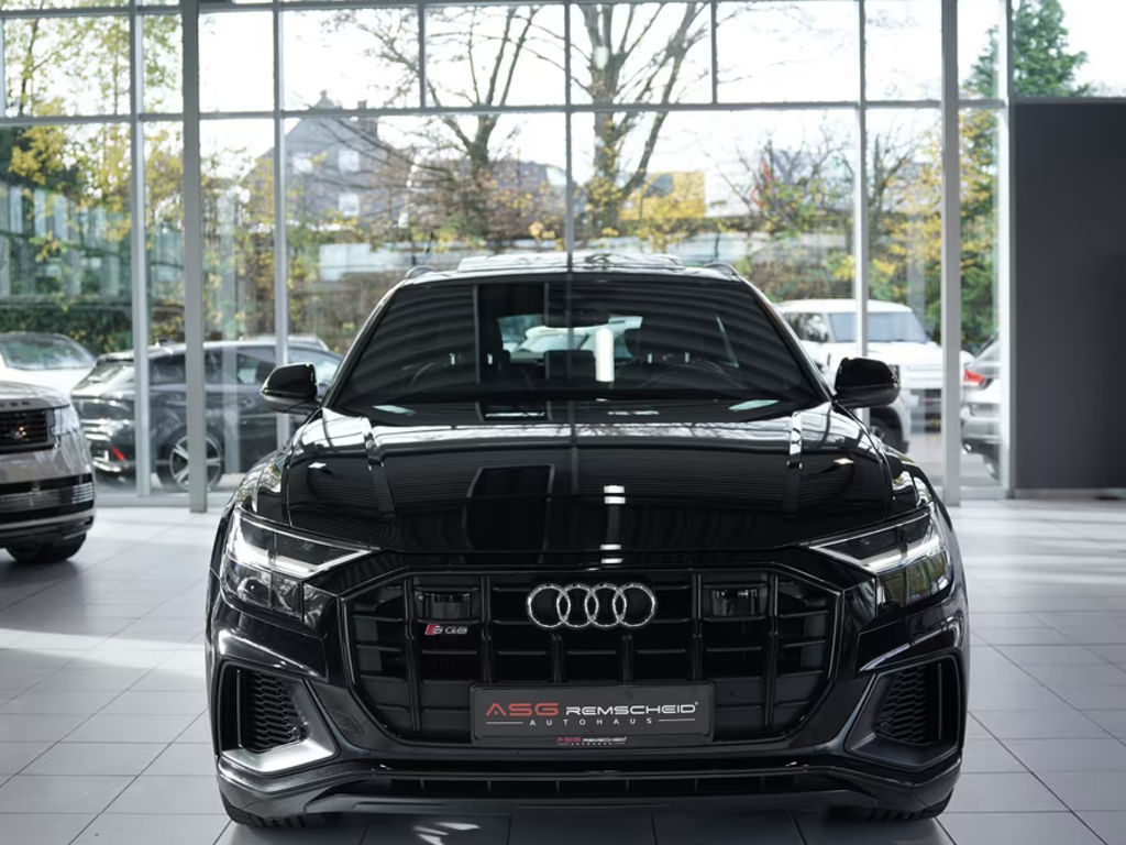 Audi SQ8