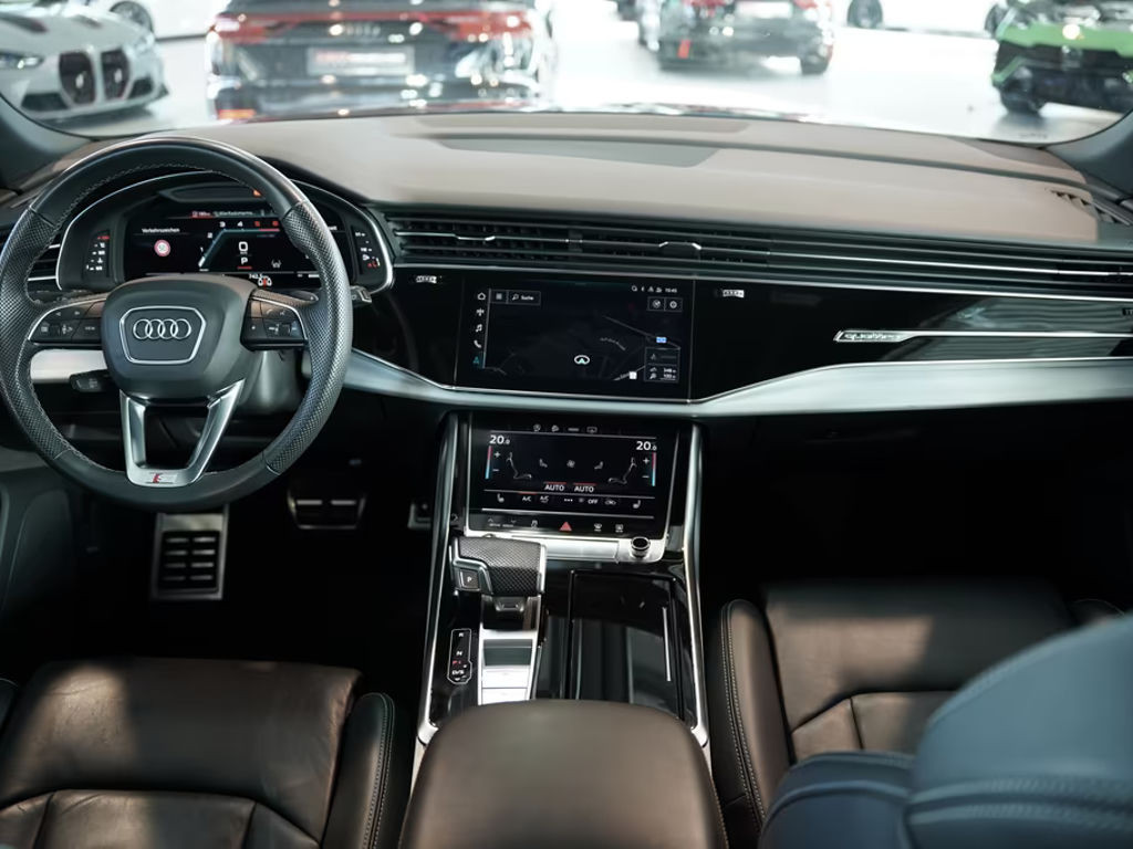 Audi SQ8