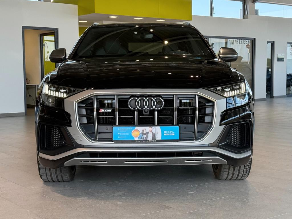 Audi SQ8