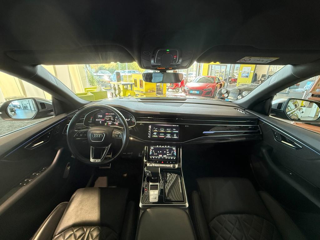 Audi SQ8