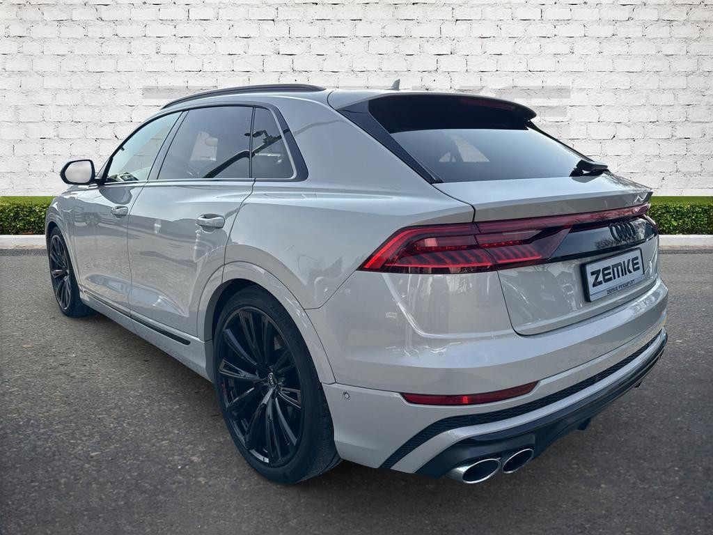 Audi SQ8