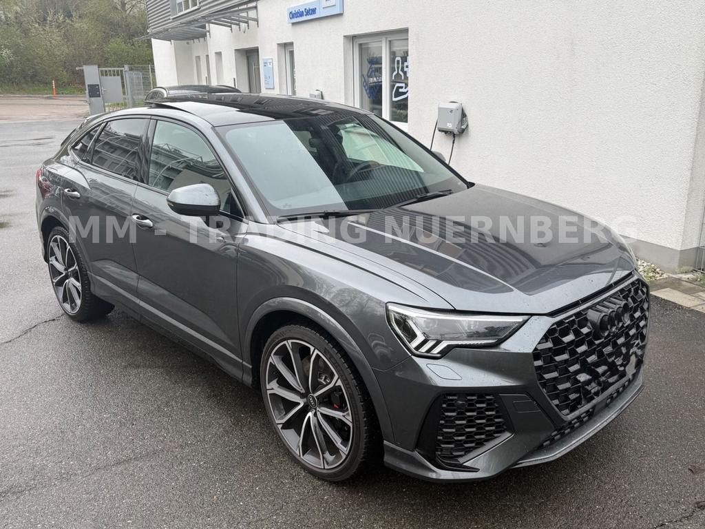 Audi RS Q3