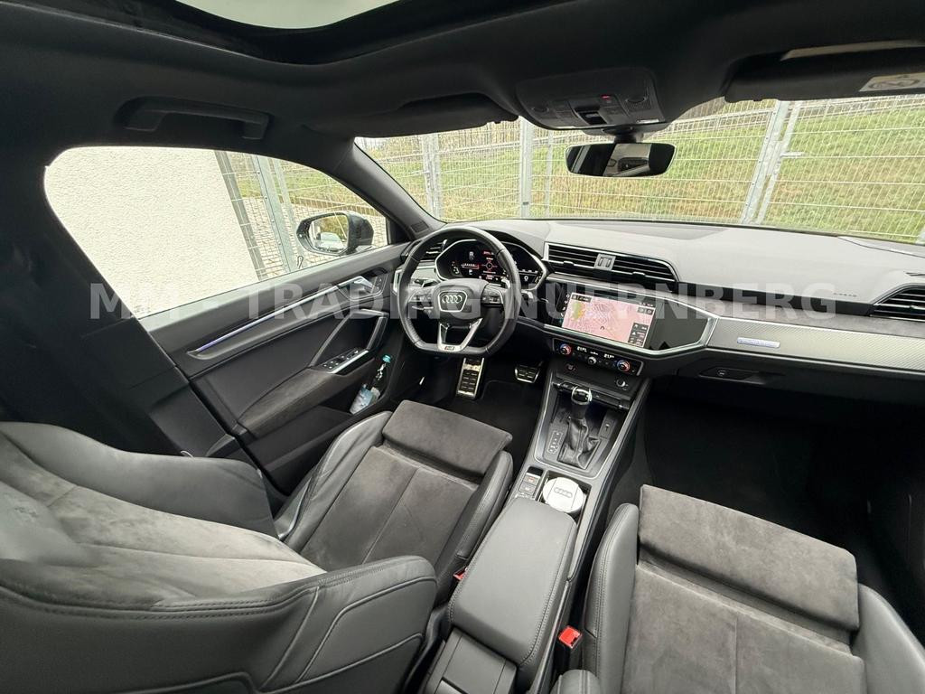 Audi RS Q3