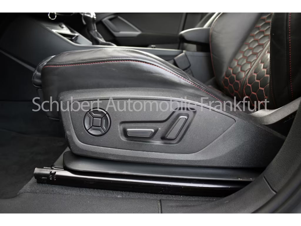 Audi RS Q3