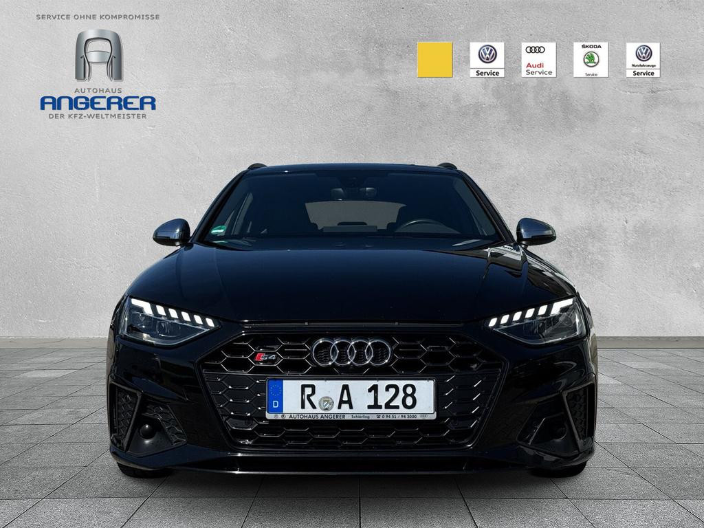Audi S4