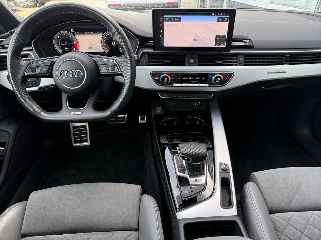 Audi S4