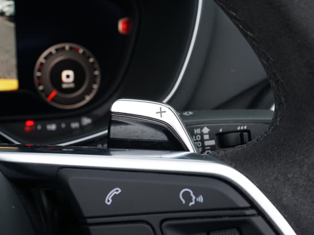 Audi TT RS