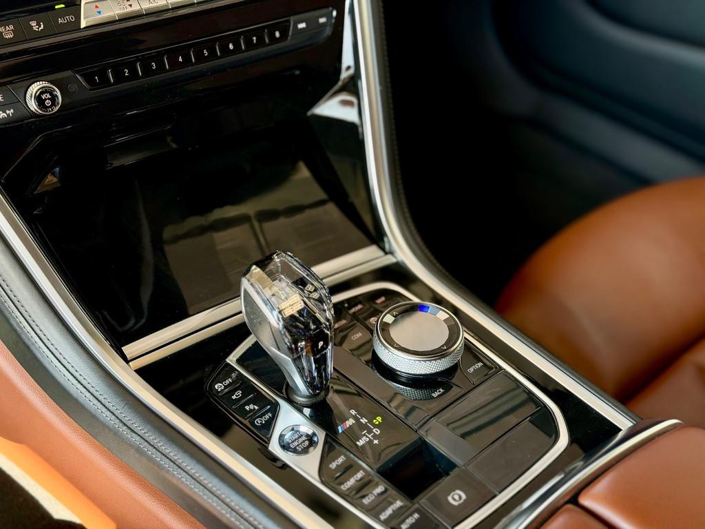 BMW M850