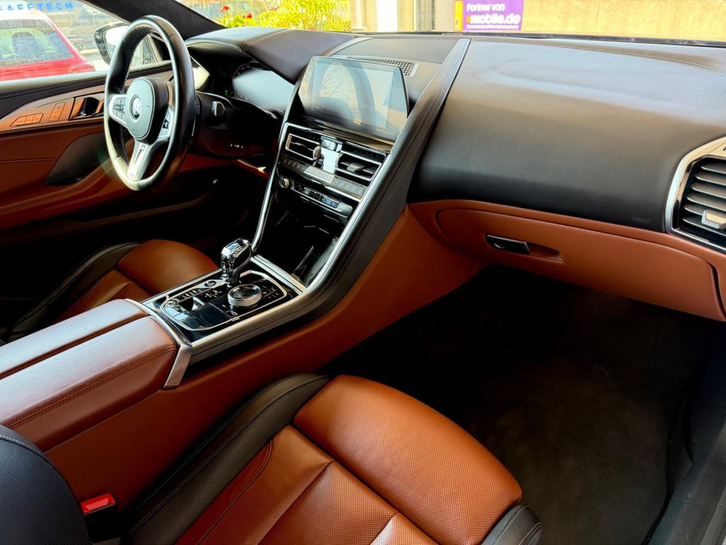 BMW M850