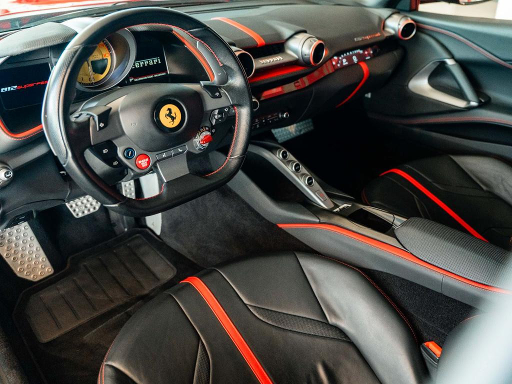 Ferrari 812