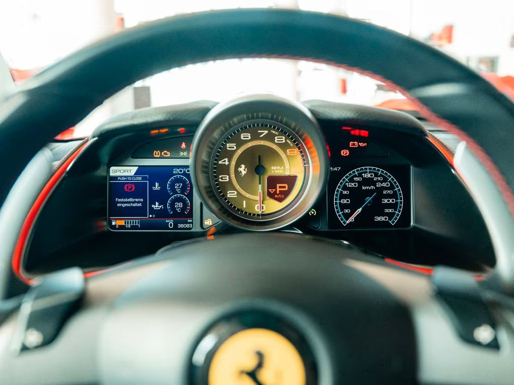 Ferrari 812