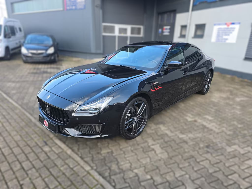 Maserati Quattroporte GranLusso Trofeo