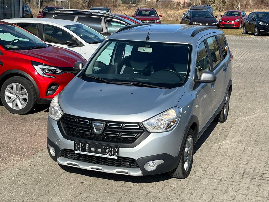 Dacia Lodgy
