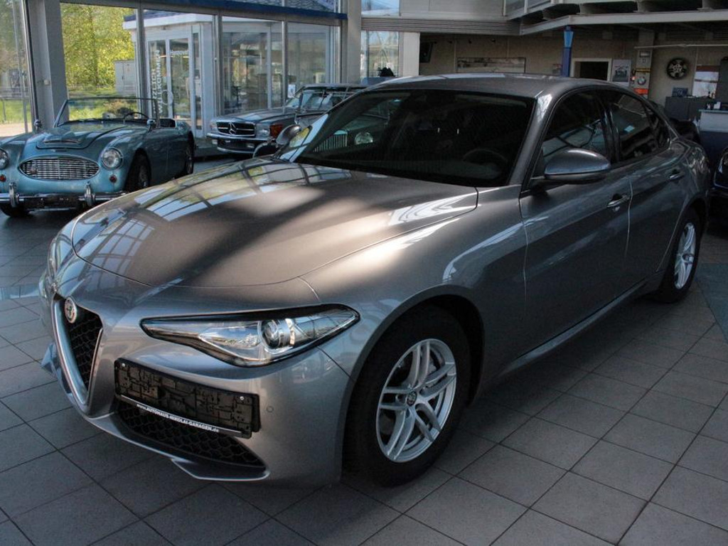 Alfa Romeo Giulia