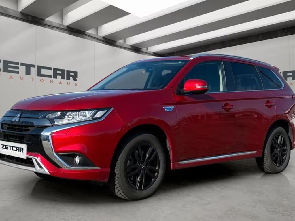 Mitsubishi Outlander PHEV 4WD
