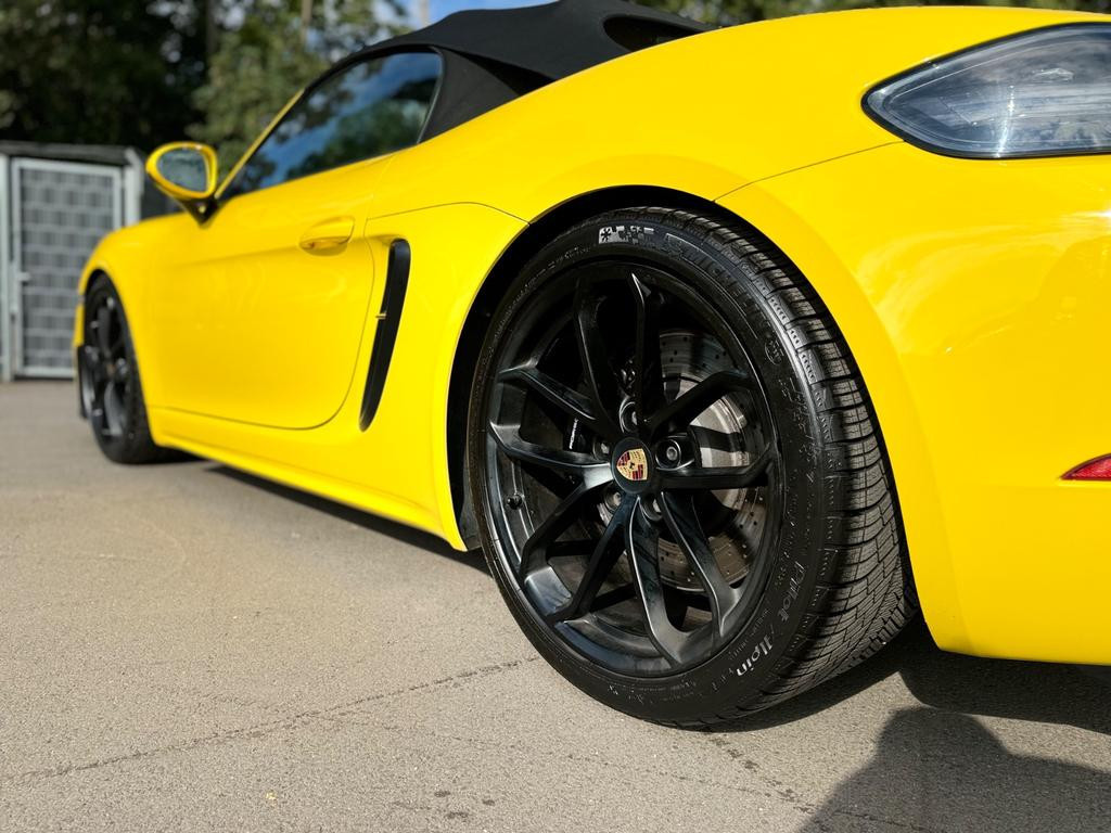 Porsche Boxster