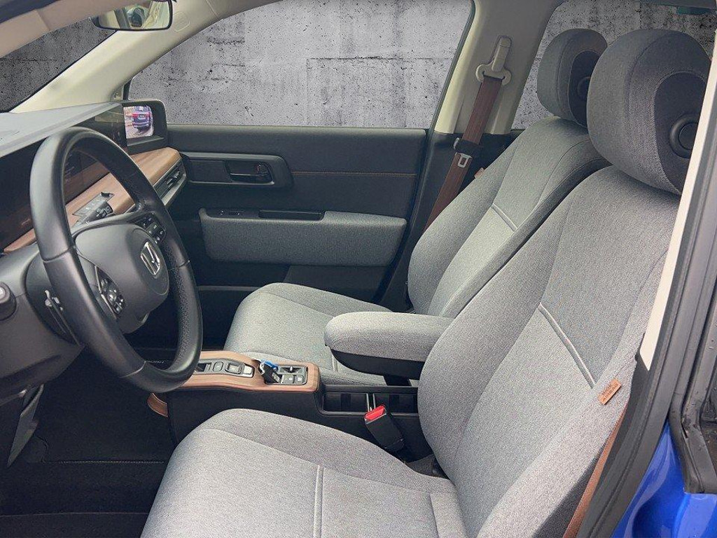 Honda e