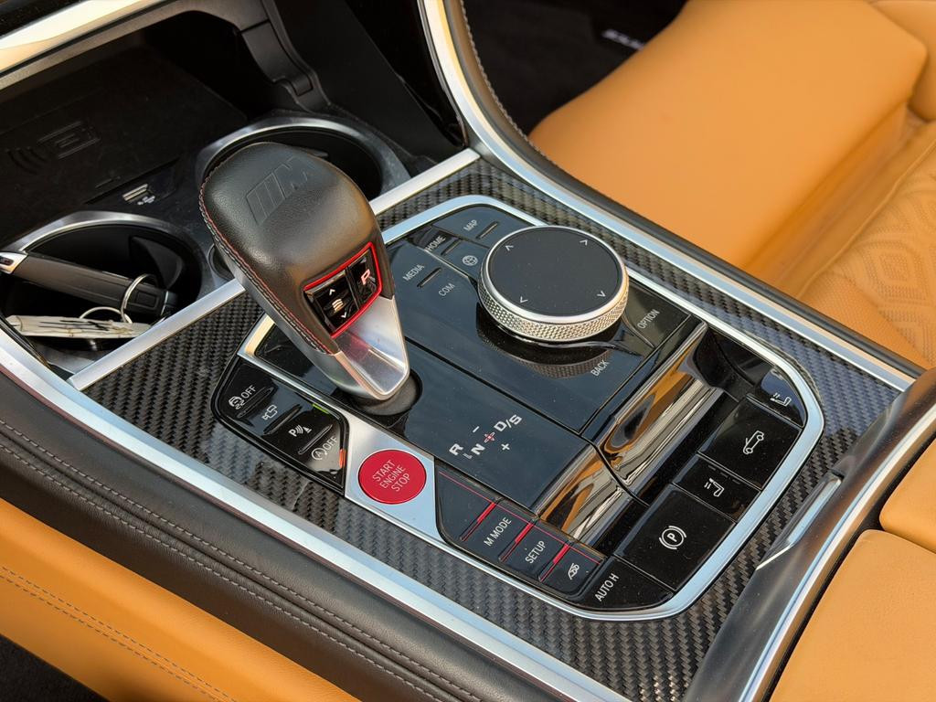 BMW M8