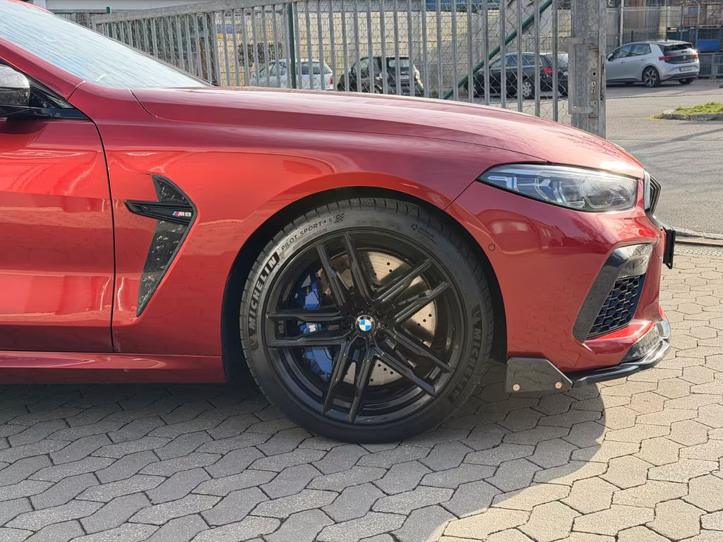 BMW M8