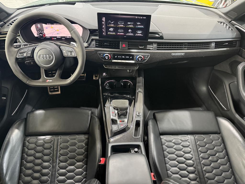 Audi RS4