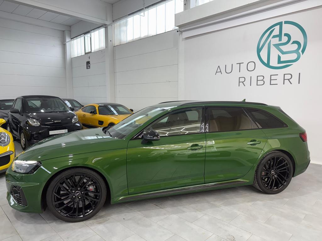 Audi RS4
