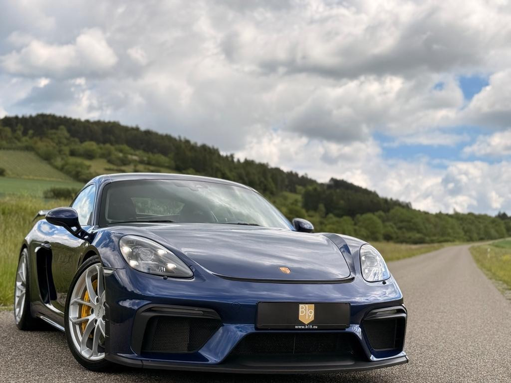 Porsche Cayman