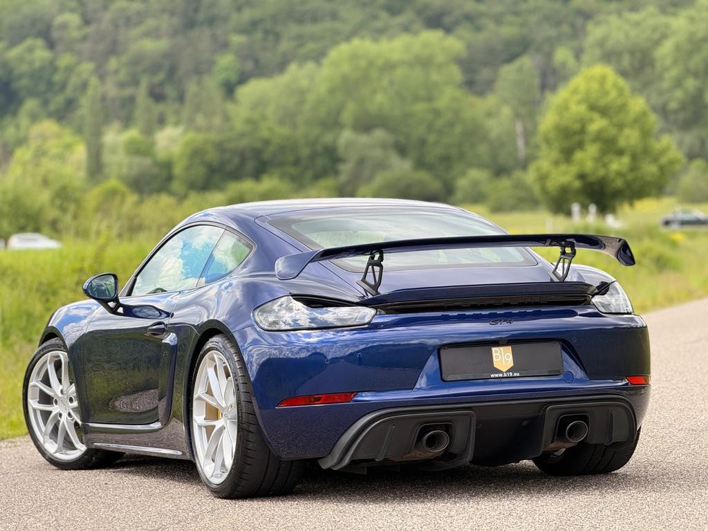 Porsche Cayman