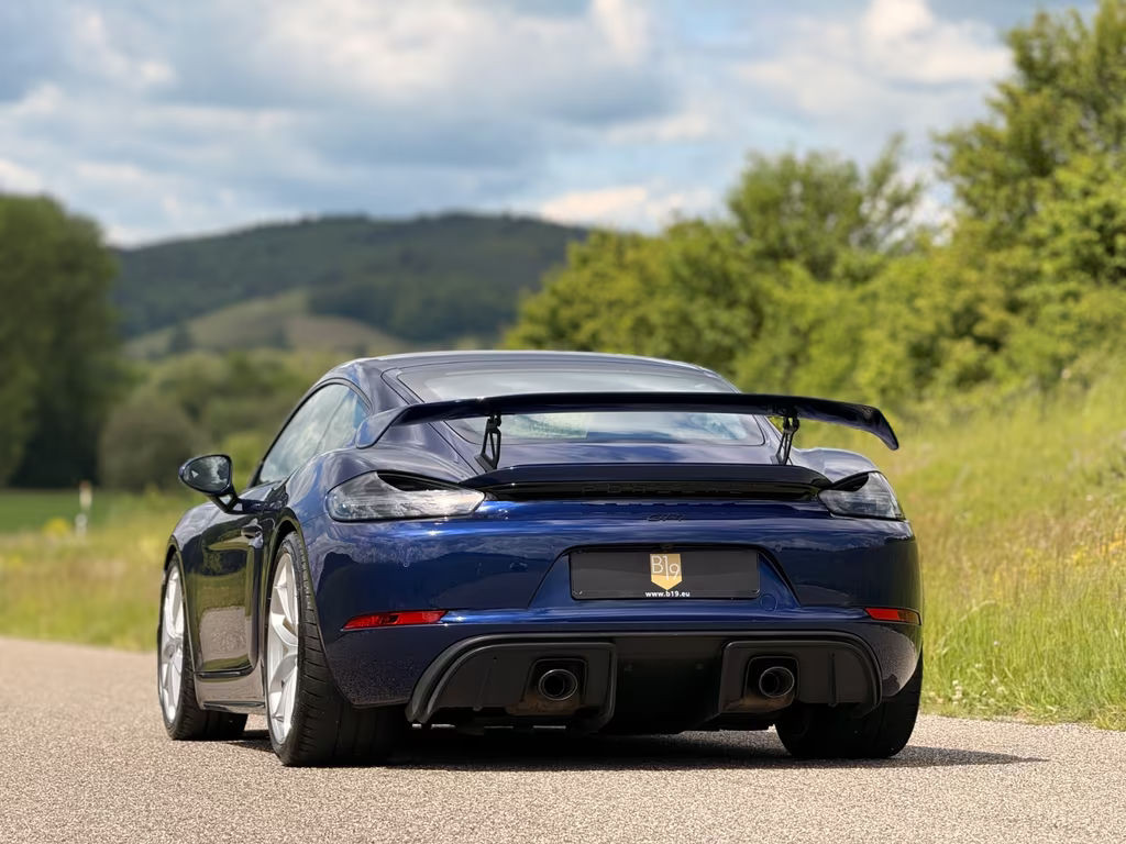 Porsche Cayman