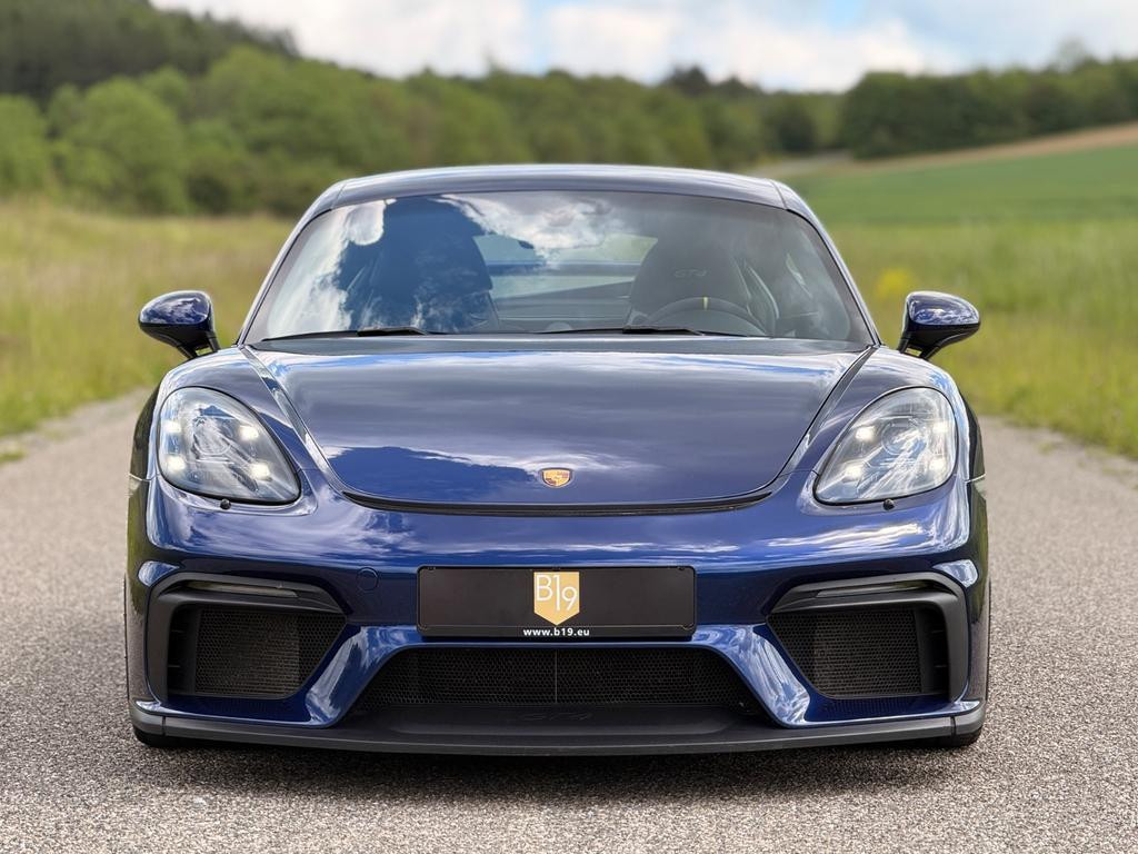 Porsche Cayman