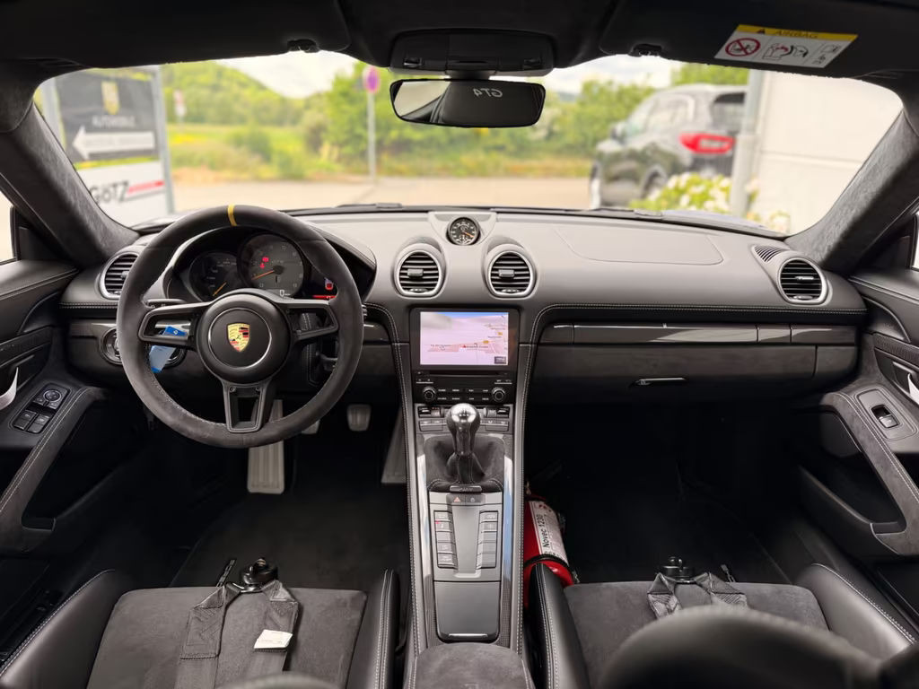 Porsche Cayman