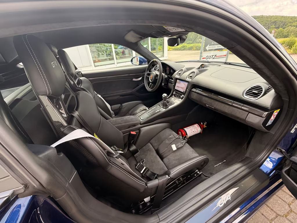 Porsche Cayman