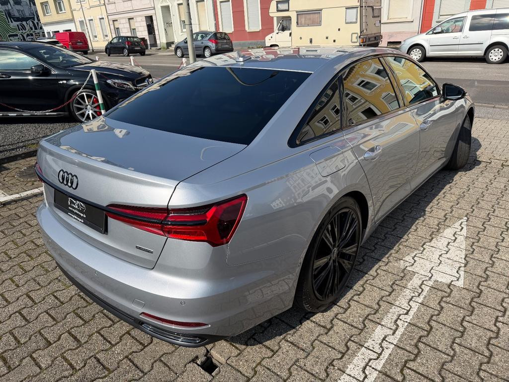 Audi A6 Sedan Quattro S-Line Sport Hybride 50 TFSI