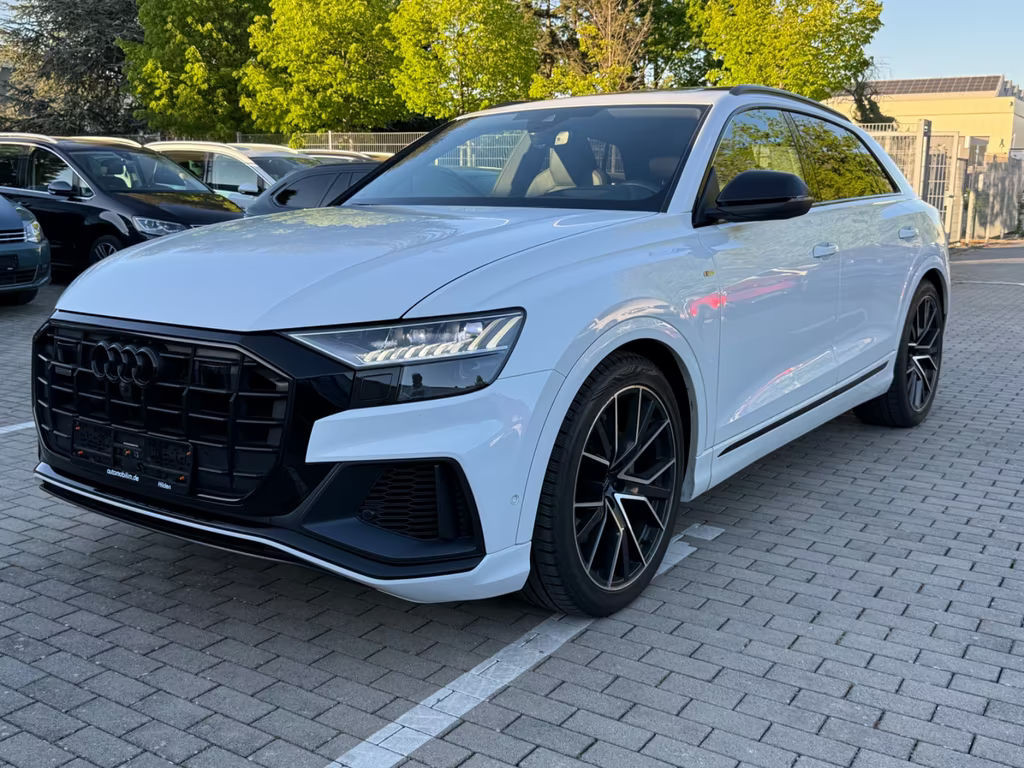 Audi Q8