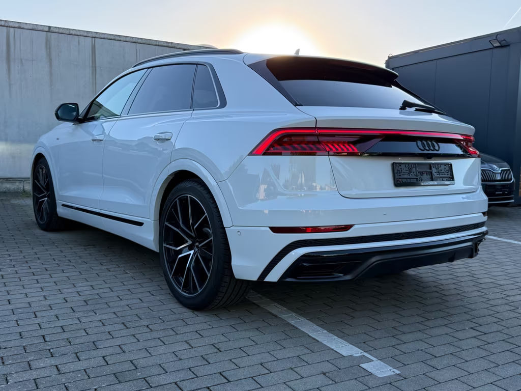 Audi Q8 S-Line 50 TDI