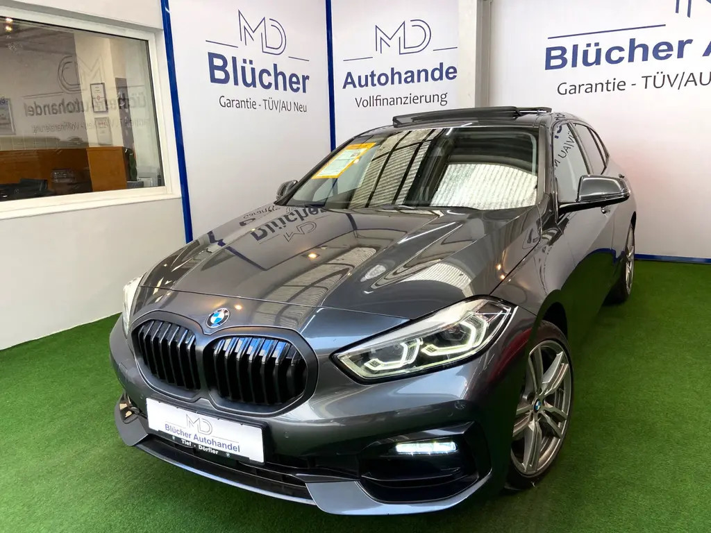 BMW 1 Serie 118 Sport Line Sedan 118i