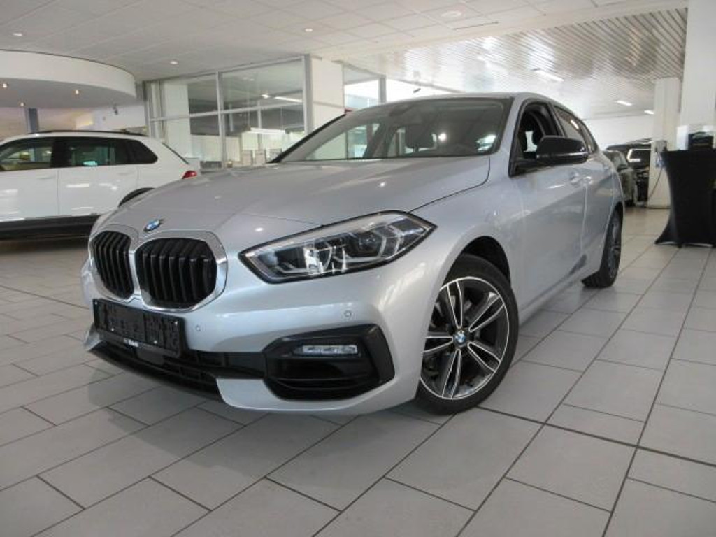 BMW 1 Serie 118 Sport Line Sedan 118i