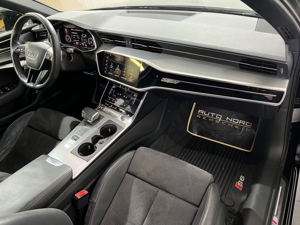 Audi S6