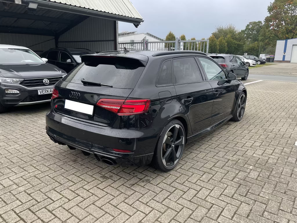 Audi RS3