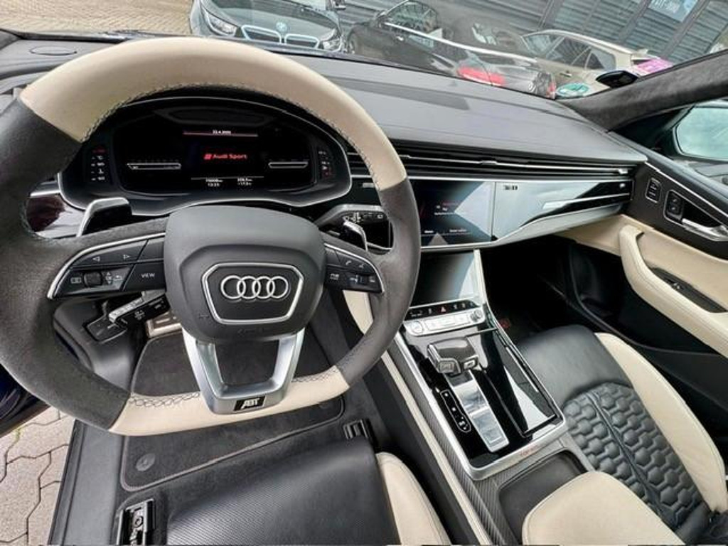 Audi RS Q8