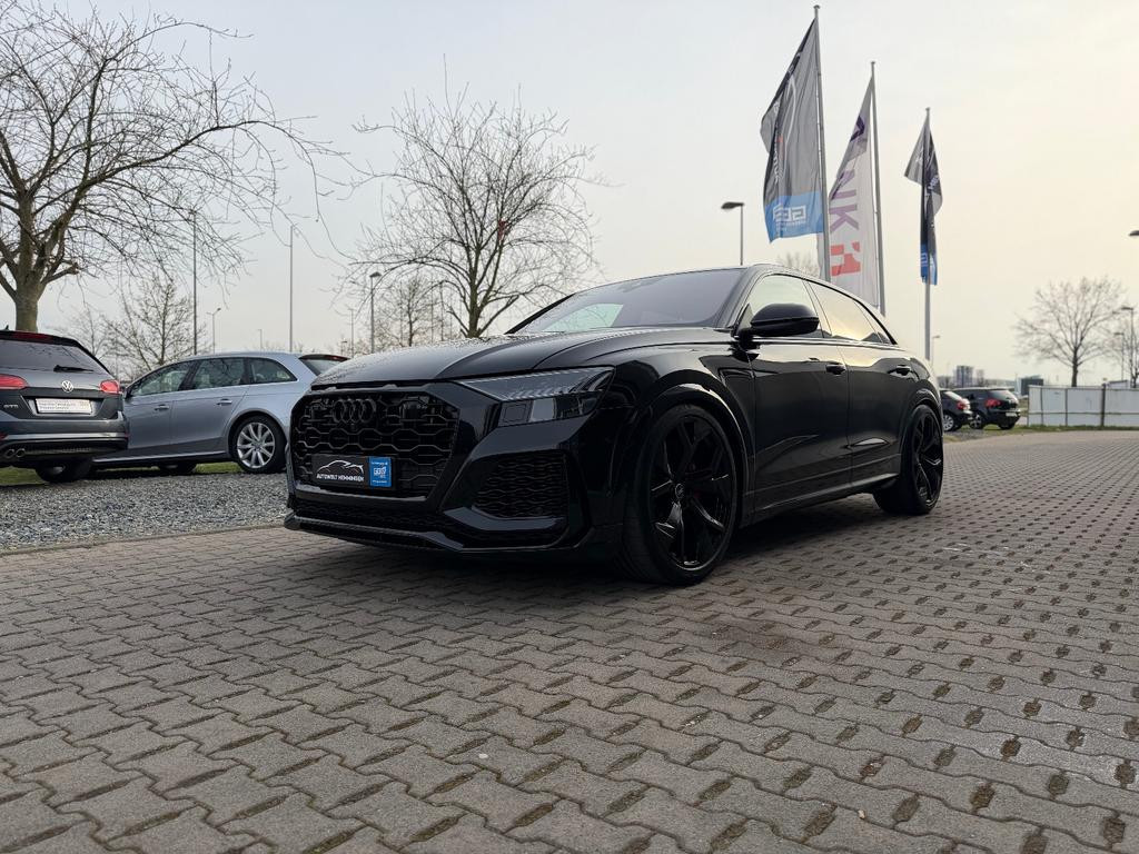 Audi RS Q8