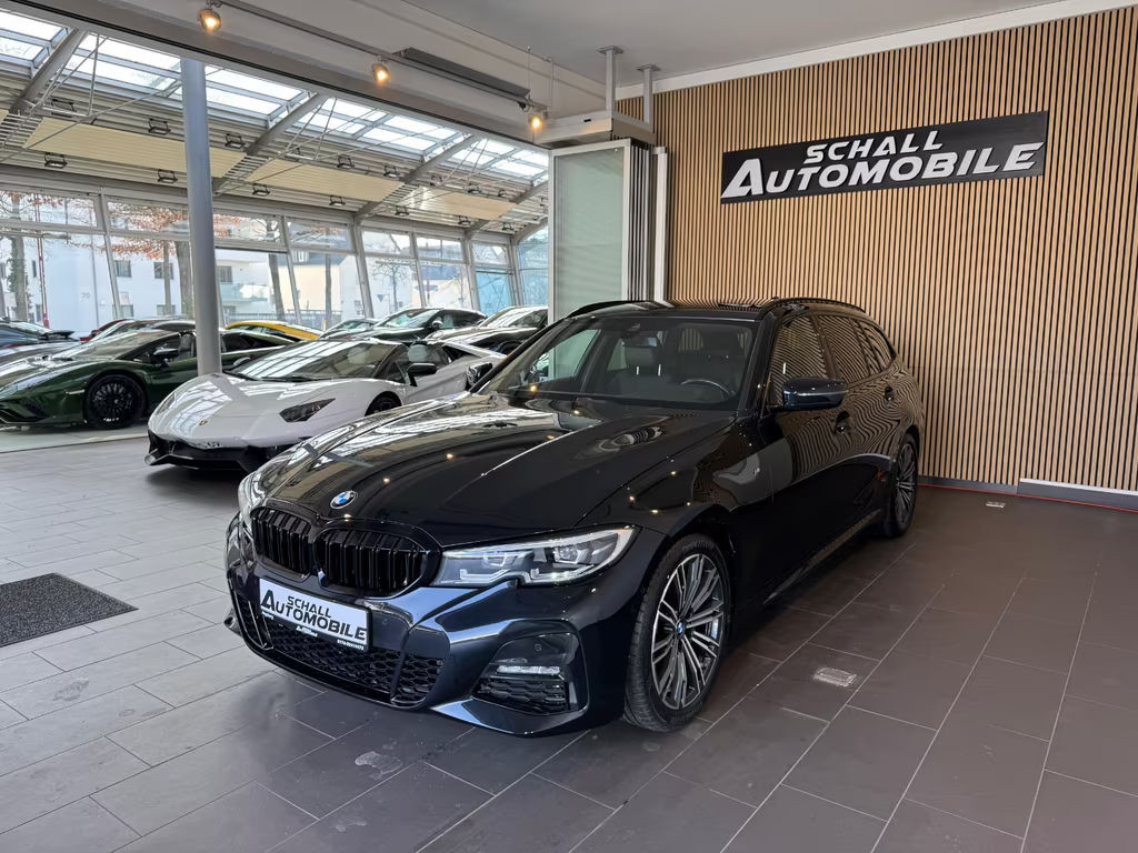 BMW 3 Serie 318 M-Sport Touring 318i