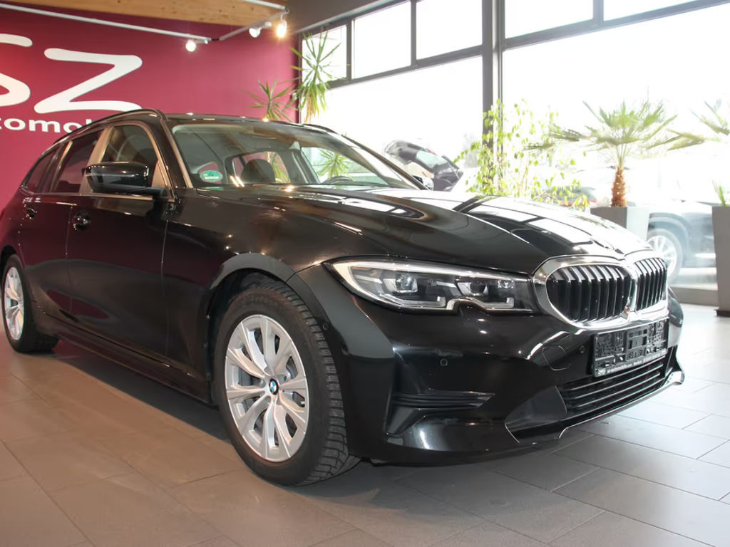 BMW 3 Serie 320 xDrive Advantage pakket 320d