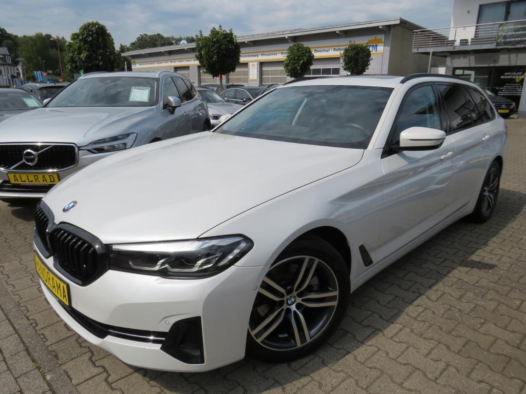 BMW 5 Serie 520 Sport Line Touring 520d